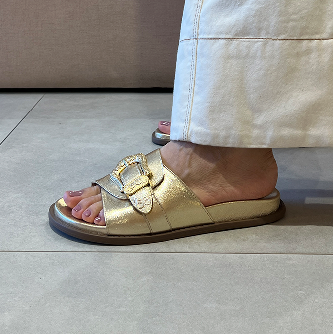 Papete Eleanor Dourado