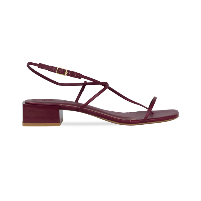 Sandálias Taina Vinho – Design Clean, Elegância Máxima