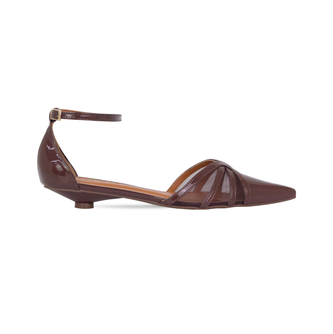 Scarpin Rachel Marrom com salto baixo e tela