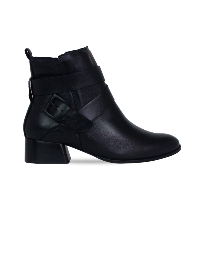 Botas Dillay Preto Cano Médio e Salto 4cm