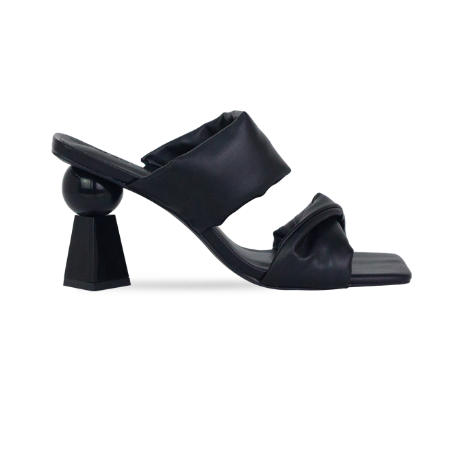 Sandália Nivea Preto com Salto Escultural