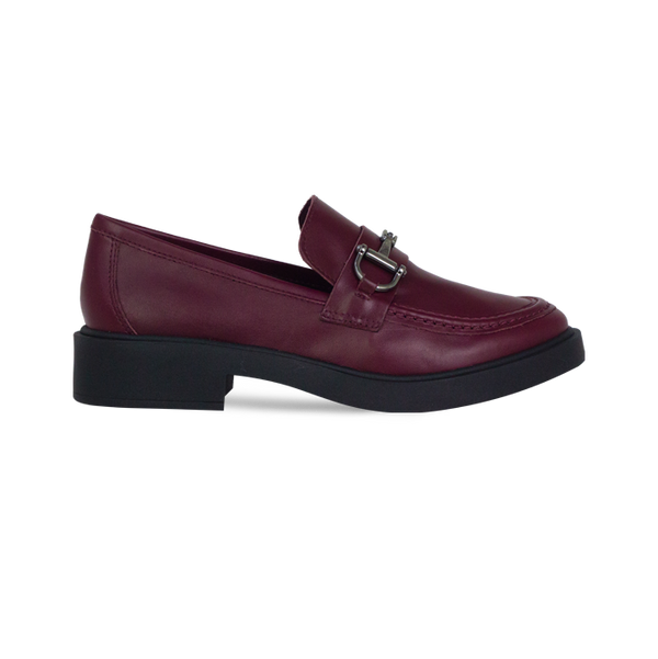 Mocassim Claudia Vinho com Bridão e Solado Trend – Couro Premium