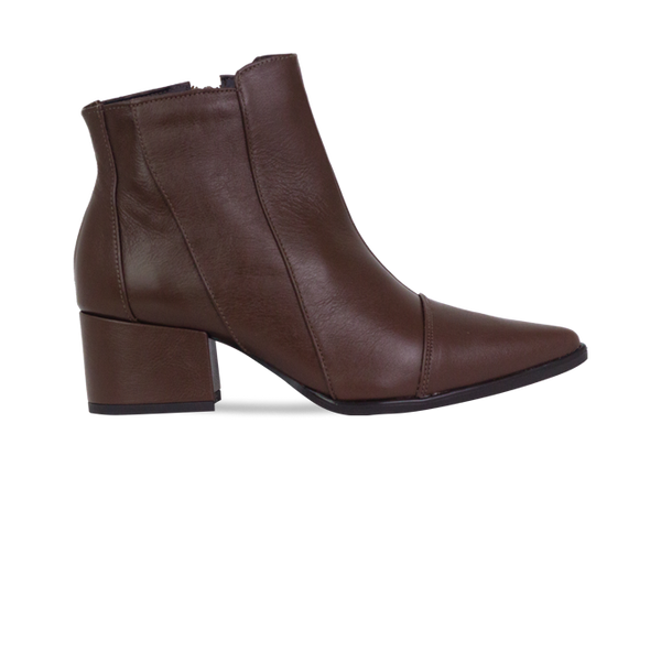 Bota Julie Marrom