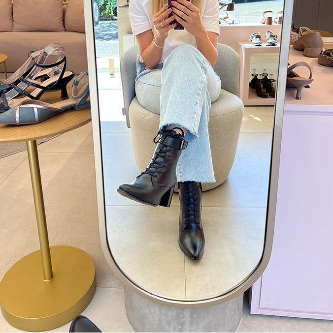 Bota Magali Preto