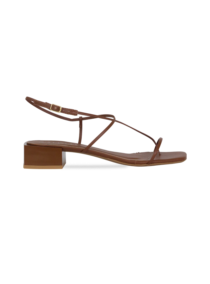 Sandálias Taina Marrom – Design Clean, Elegância Máxima