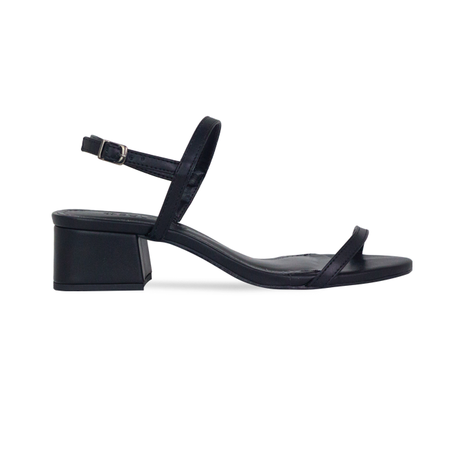 Sandália Adele NP Preto – Elegância Minimalista com Salto Bloco 4cm