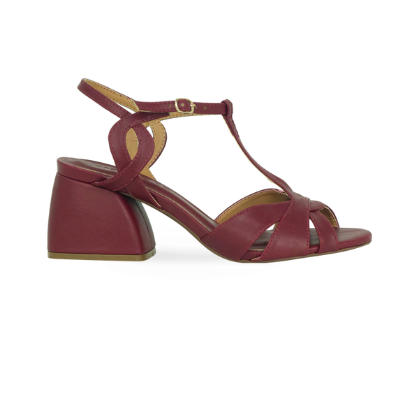 Sandálias Isis Vinho