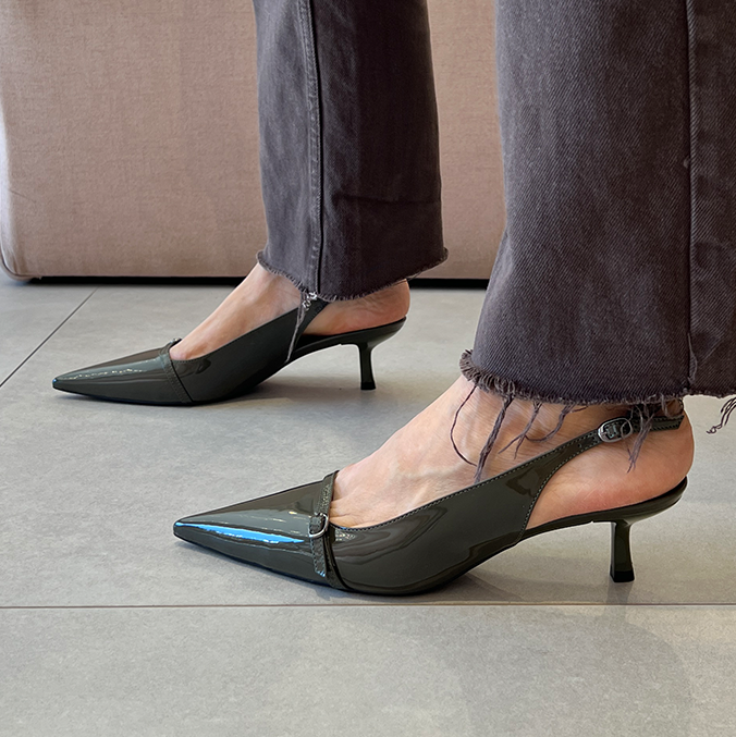 Scarpin Carol Verde – Estilo refinado no salto 5 cm