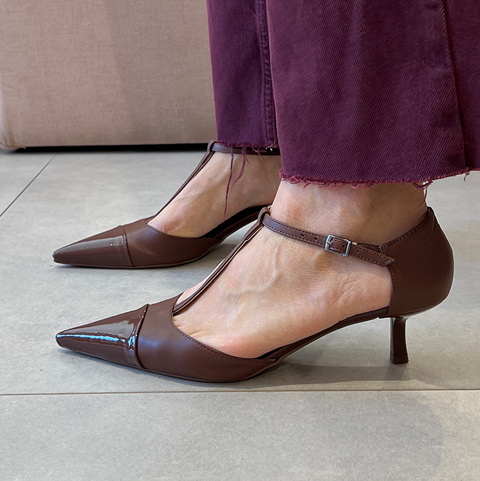 Scarpin Chayenne New Marrom – Salto Médio e Design Sofisticado