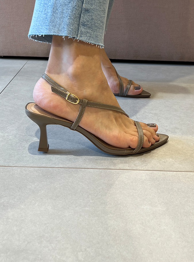 Sandálias Tania Cinza