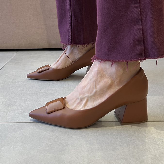 Scarpin Fatima Whisky