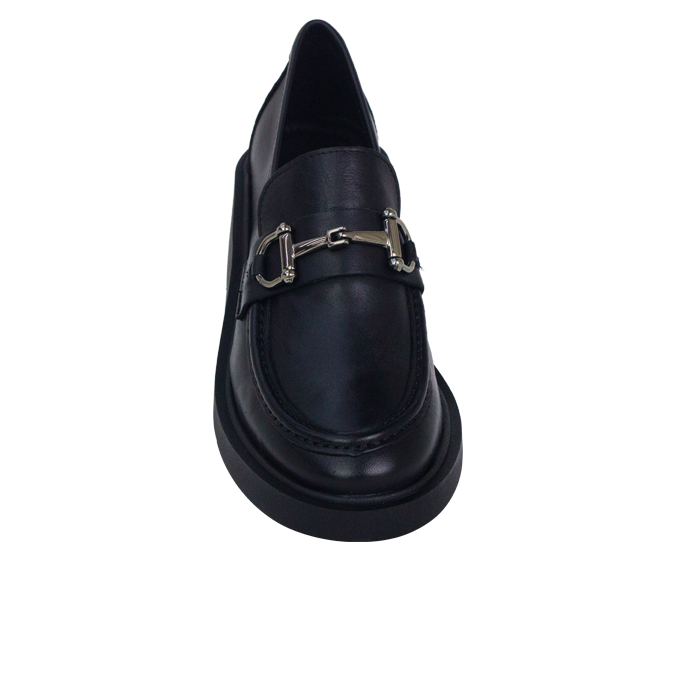 Mocassim Claudia Preto com Bridão e Solado Trend – Couro Premium