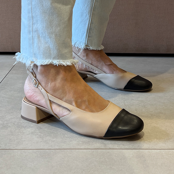 Scarpin Vonda Low Amendoa/Preto