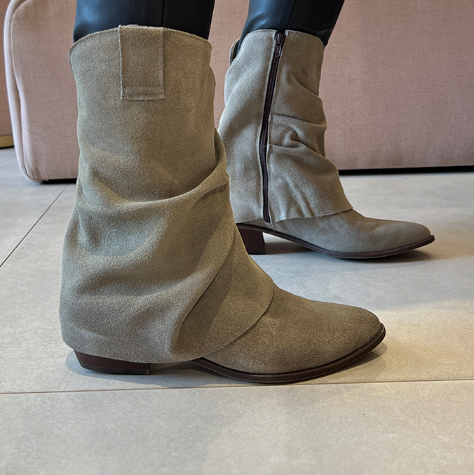 Botas Luara Cinza