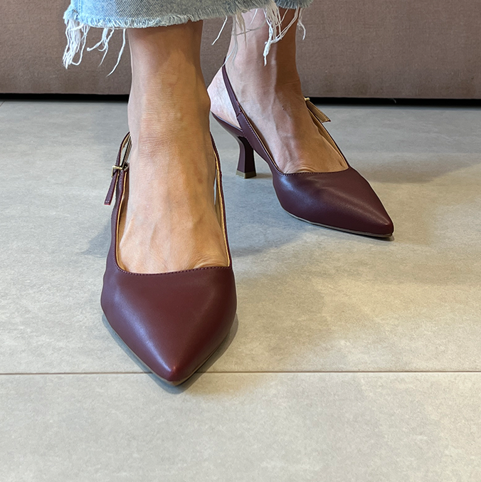 Scarpin Melina Vinho