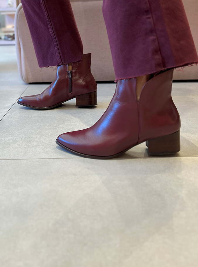 Botas Helga New Vinho
