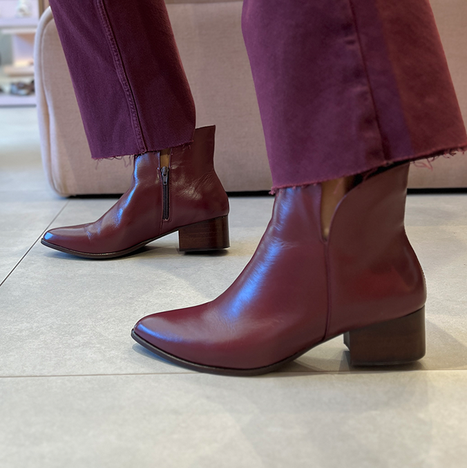 Botas Helga New Vinho