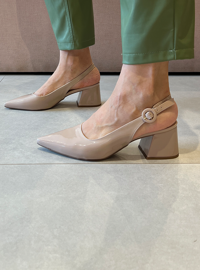 Scarpin Tamy Amendoa