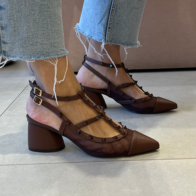 Scarpin Gabi Low Marrom