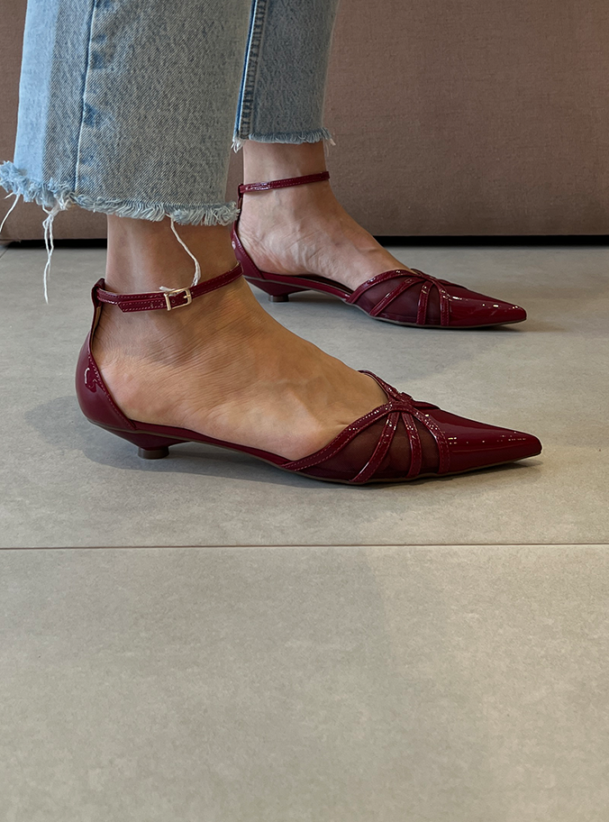 Scarpin Rachel Vinho com salto baixo e tela