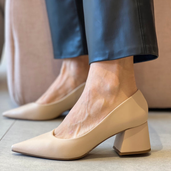 Scarpin Balsamo New Amendoa