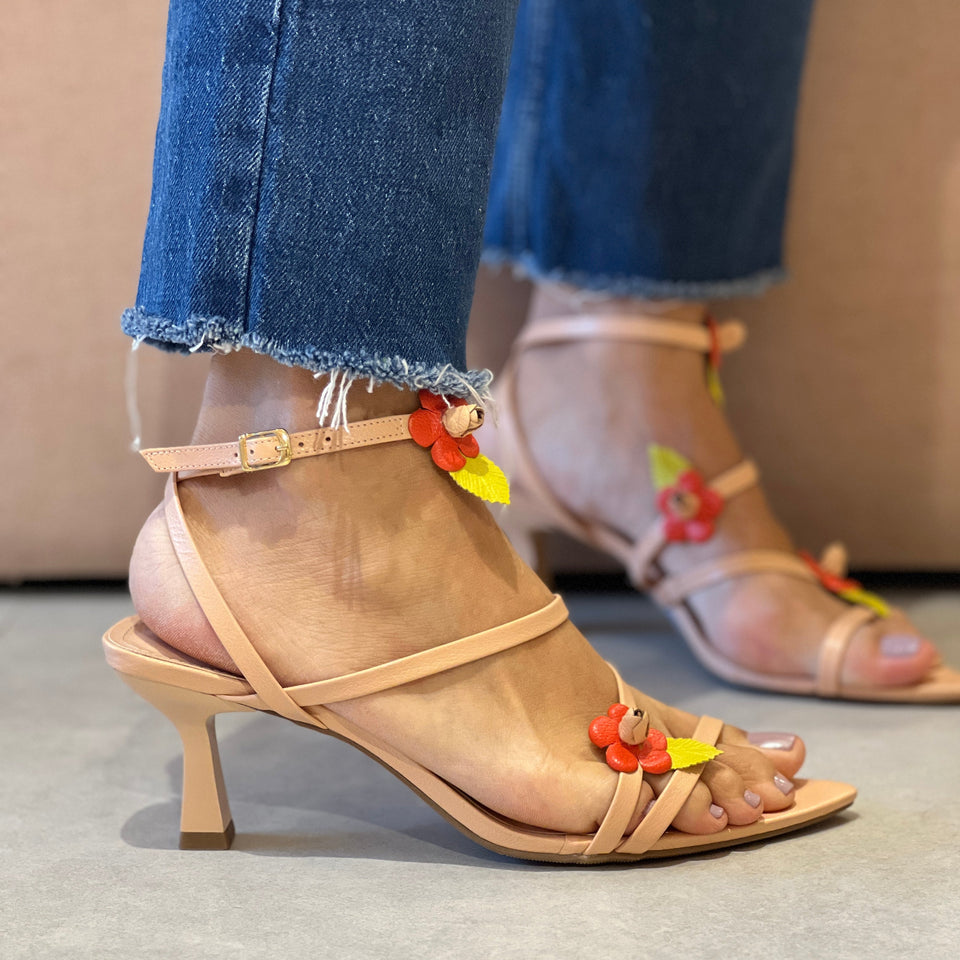 Sandálias Yara Salmao