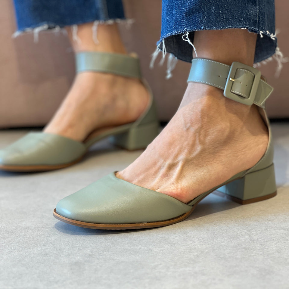 Scarpin Lilian Low Oliva