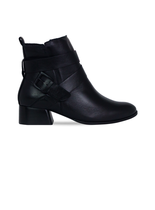 Botas Dillay Preto Cano Médio e Salto 4cm