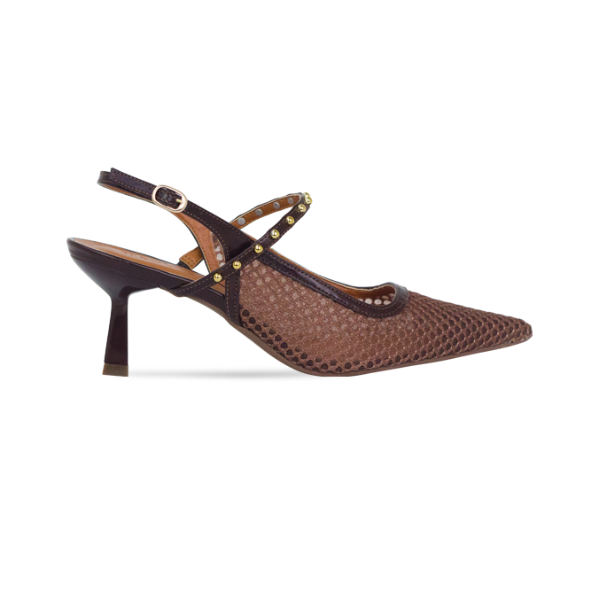 Scarpin Maite Marrom: Detalhes em Tela e Cravos Cromados
