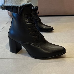 Bota Magali Preto
