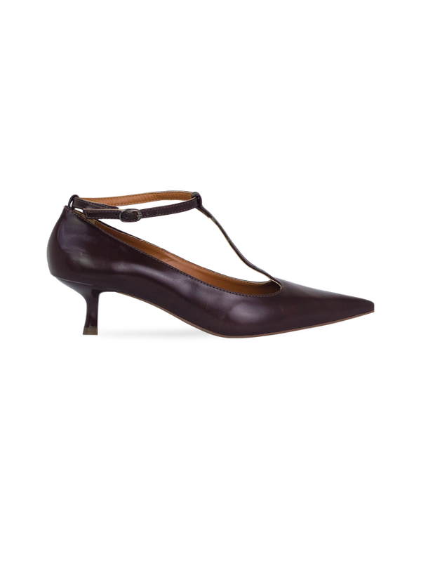 Scarpin Mia Marrom com T-Bar e Salto 5cm