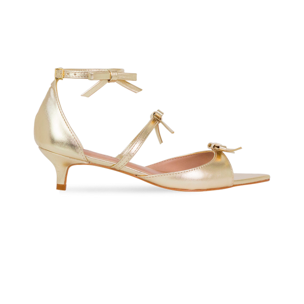 Sandália Lili Dourado Salto Baixo e Laços