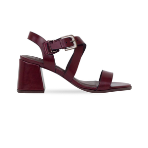 Sandália Valeria Vinho