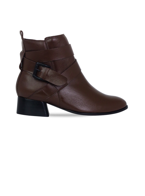 Botas Dillay Marrom Cano Médio e Salto 4cm