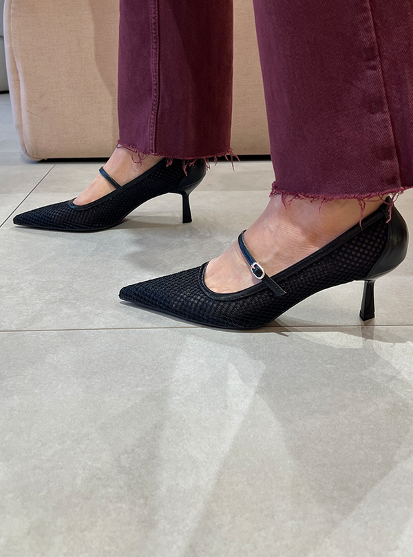 Scarpin Gorete Preto com Tela e Salto 6cm