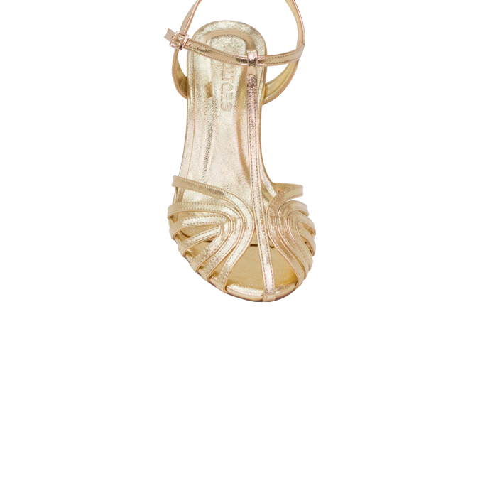 Sandália Ynara Dourado