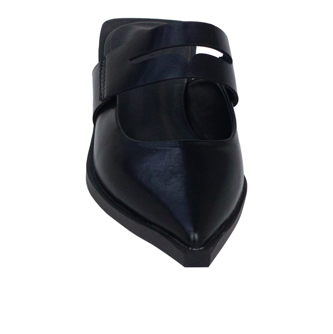 Mule Azzy Preto: o essencial que transforma o look
