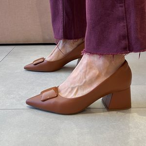 Scarpin Fatima Whisky