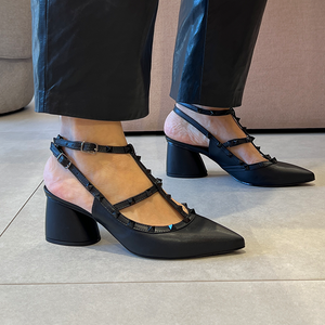 Scarpin Mona Low New Preto