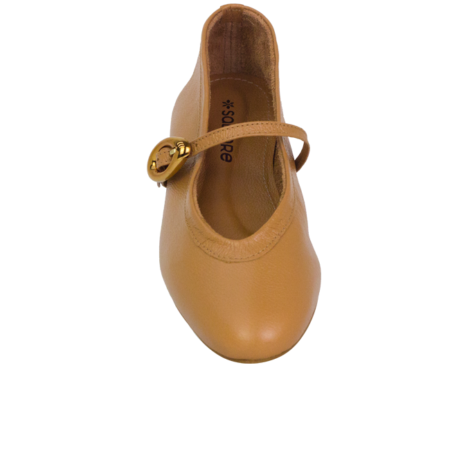 Sapatilha Uda em Couro Caramelo com Fivela Cromada – Elegância Atemporal