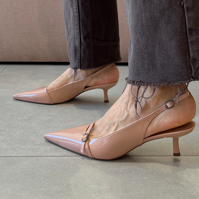 Scarpin Carol Nude – Estilo refinado no salto 5 cm