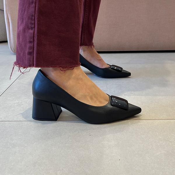Scarpin Fatima Preto