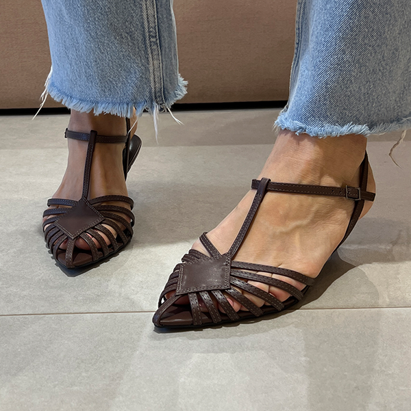 Sandália Nani Marrom com Tiras e Salto 4cm