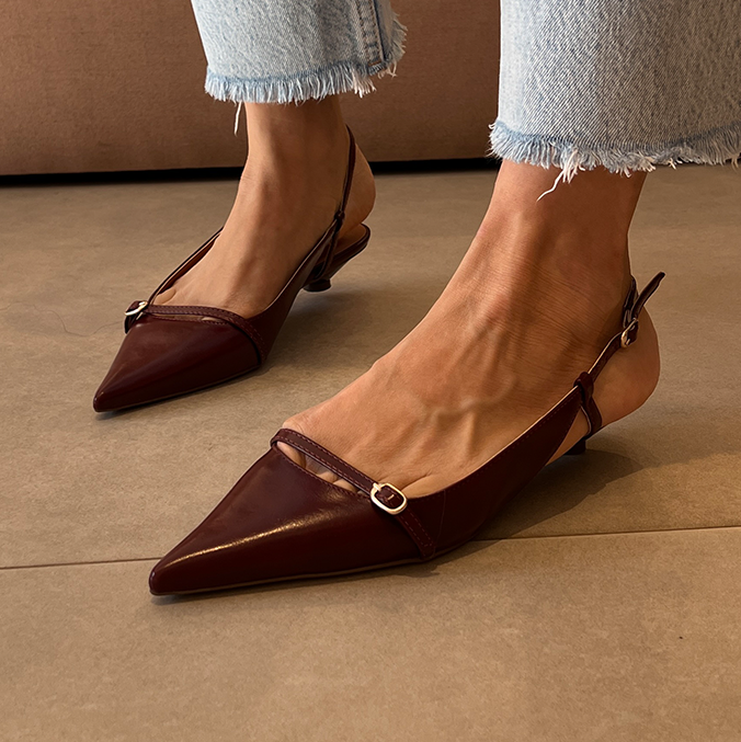 Scarpin Slingback Jessie Vinho