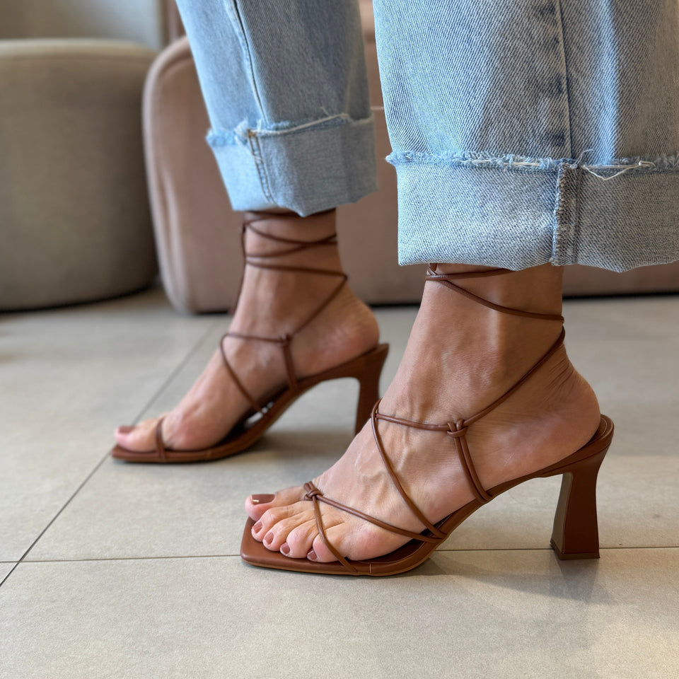 Sandália Valquiria Whisky