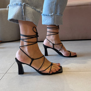 Sandália Valquiria Preto