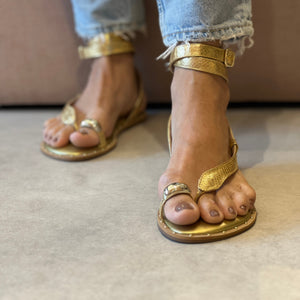 Rasteira Eulalia Dourado