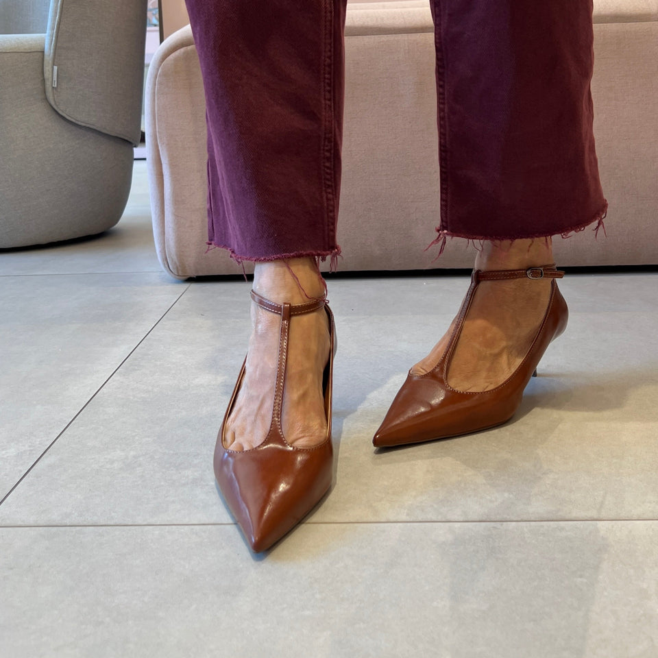 Scarpin Mia Whisky