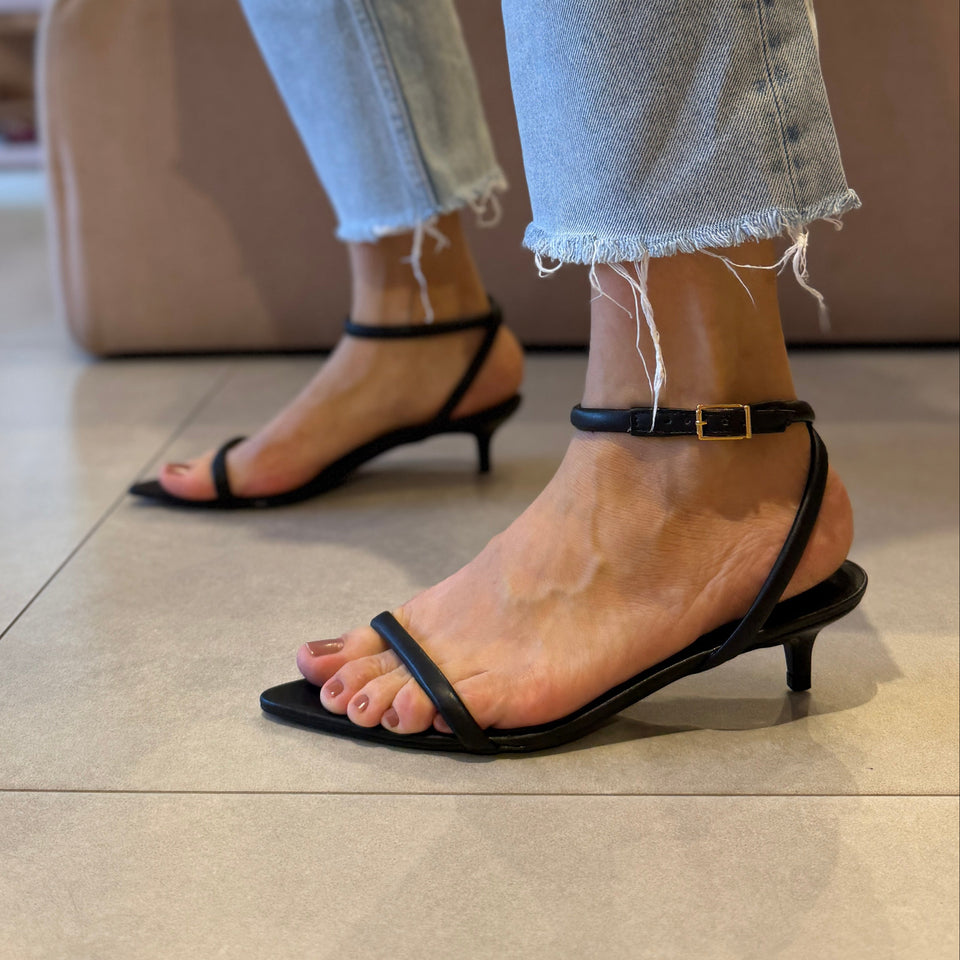 Sandália Winnie Low Preto