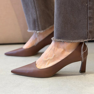 Scarpin Kezia Marrom